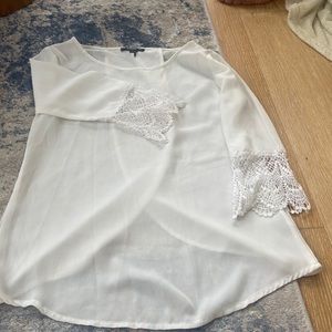 SHEER LACE TRIM TOP